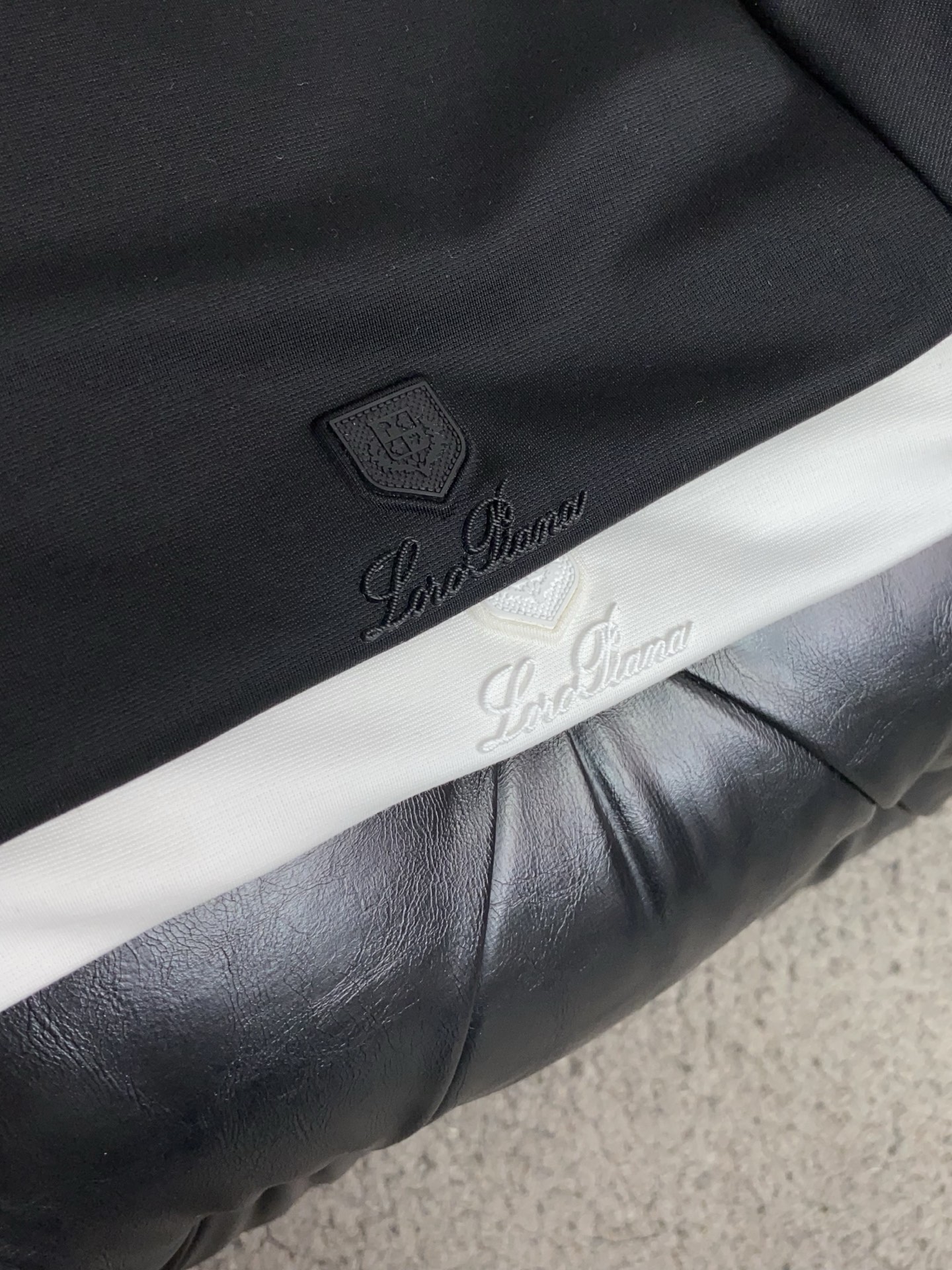 로로피아나 남성 반팔 133041 Loro Piana T Shirt 썸네일 이미지