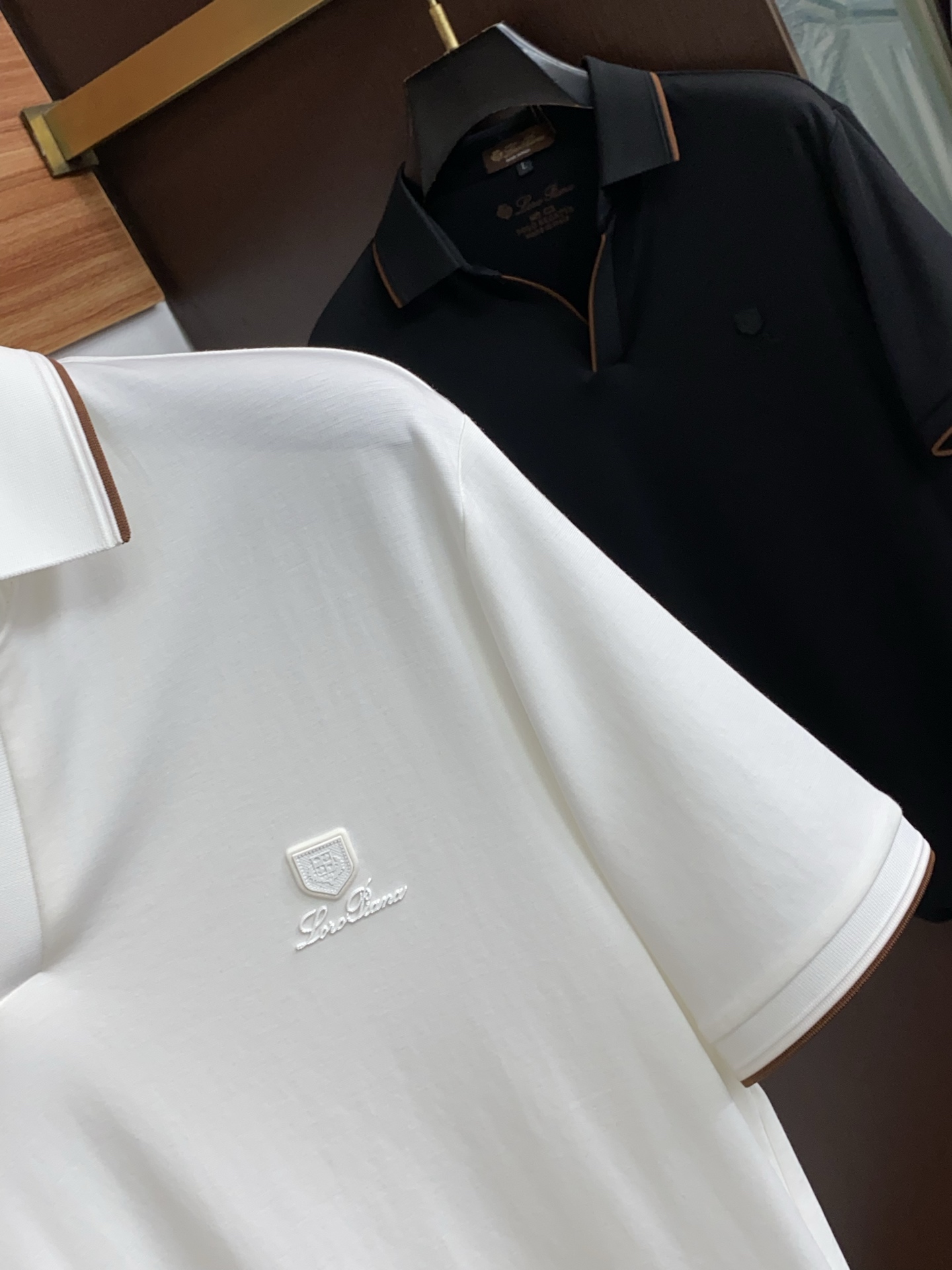 로로피아나 남성 반팔 133041 Loro Piana T Shirt 썸네일 이미지
