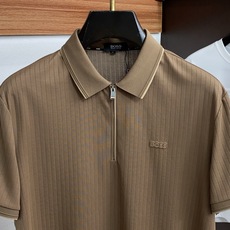 2026春夏新品商务Polo,极简的衣身造型!丝光面料整体的触感极为舒适,弹力十足亲肤效果高级,经典时尚翻领 Polo衫 2026春夏新品商务Polo,极简的衣身造型!丝光面料整体的触感极为舒适,弹力十足亲肤效果高级,经典时尚翻领 Polo衫