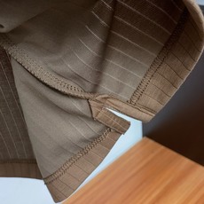 2026春夏新品商务Polo,极简的衣身造型!丝光面料整体的触感极为舒适,弹力十足亲肤效果高级,经典时尚翻领 Polo衫 2026春夏新品商务Polo,极简的衣身造型!丝光面料整体的触感极为舒适,弹力十足亲肤效果高级,经典时尚翻领 Polo衫