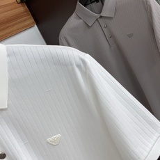 阿玛尼 2026春夏新品商务Polo,极简的衣身造型!丝光面料整体的触感极为舒适,弹力十足亲肤效果高级, 阿玛尼 2026春夏新品商务Polo,极简的衣身造型!丝光面料整体的触感极为舒适,弹力十足亲肤效果高级,