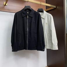 Loro Piana 诺悠翩雅 2026新款男士休闲定制麻料翻领夹克外套 简约干练的休闲外套,瞬间重回时 Loro Piana 诺悠翩雅 2026新款男士休闲定制麻料翻领夹克外套 简约干练的休闲外套,瞬间重回时