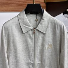 Loro Piana 诺悠翩雅 2026新款男士休闲定制麻料翻领夹克外套 简约干练的休闲外套,瞬间重回时 Loro Piana 诺悠翩雅 2026新款男士休闲定制麻料翻领夹克外套 简约干练的休闲外套,瞬间重回时