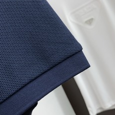 Loro Piana 诺悠翩雅 2026春夏新品翻领商务Polo,极简的衣身造型!顶级珠地6角蜂窝丝光桑 Loro Piana 诺悠翩雅 2026春夏新品翻领商务Polo,极简的衣身造型!顶级珠地6角蜂窝丝光桑