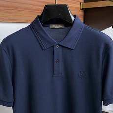 Loro Piana 诺悠翩雅 2026春夏新品翻领商务Polo,极简的衣身造型!顶级珠地6角蜂窝丝光桑 Loro Piana 诺悠翩雅 2026春夏新品翻领商务Polo,极简的衣身造型!顶级珠地6角蜂窝丝光桑