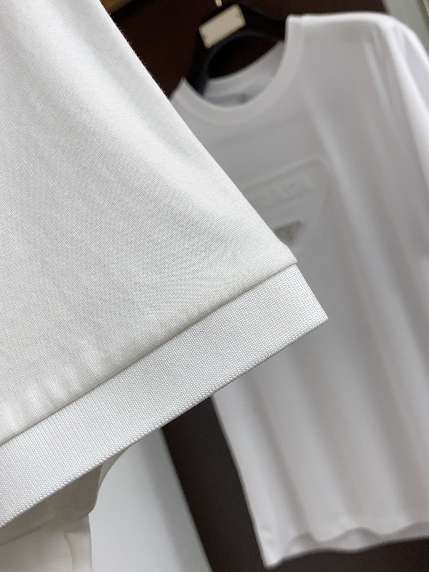 디올 남성 반팔 133000 Dior T Shirt 썸네일 이미지