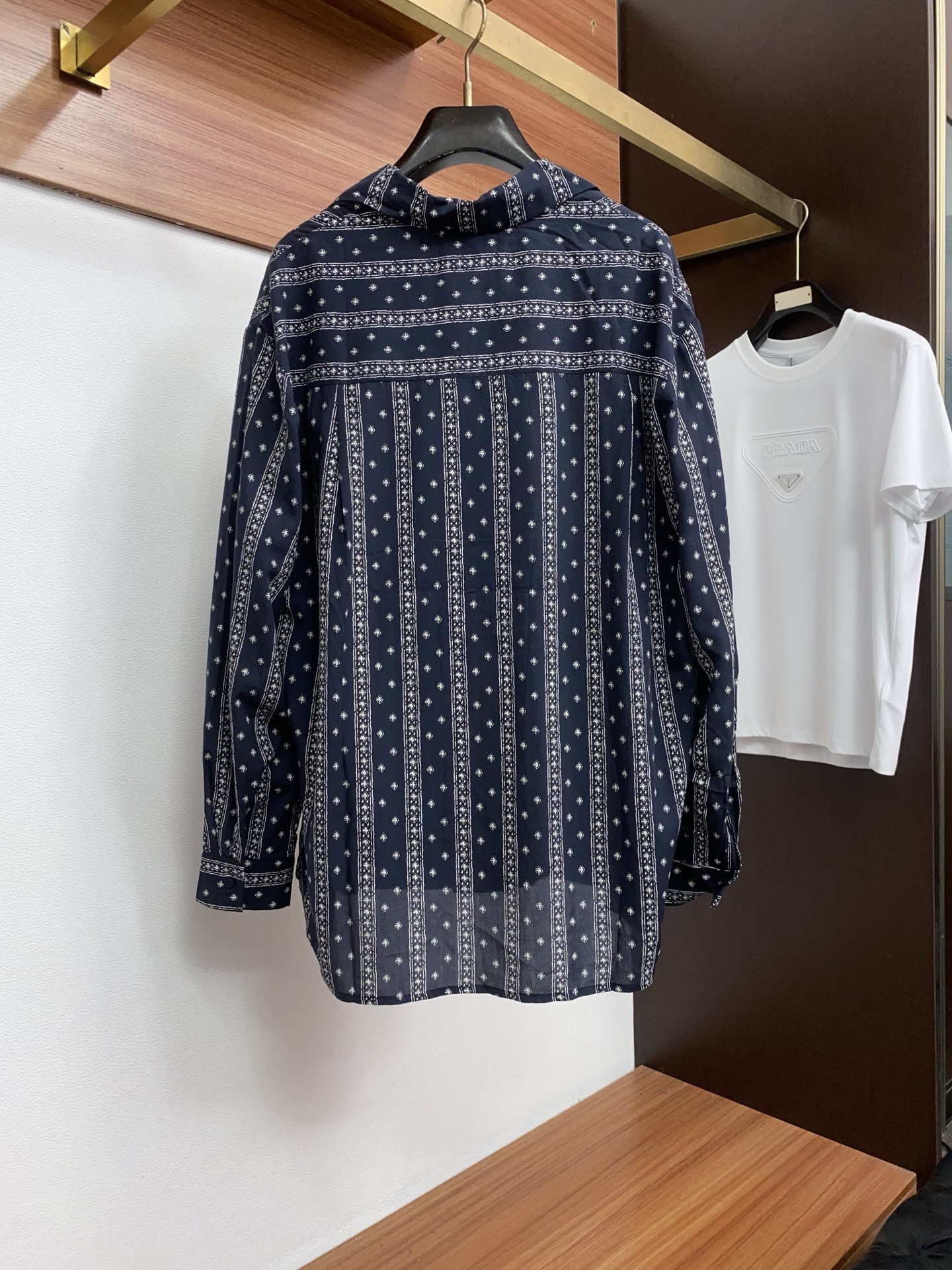 브루넬로쿠치넬리 남성 긴팔 127011 Brunello Cucinelli Long Sleeve 썸네일 이미지