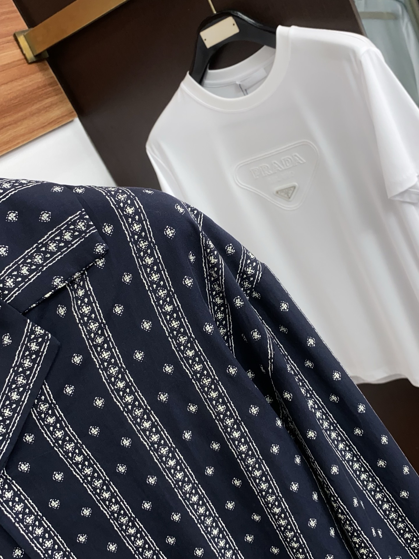 브루넬로쿠치넬리 남성 긴팔 127011 Brunello Cucinelli Long Sleeve 썸네일 이미지