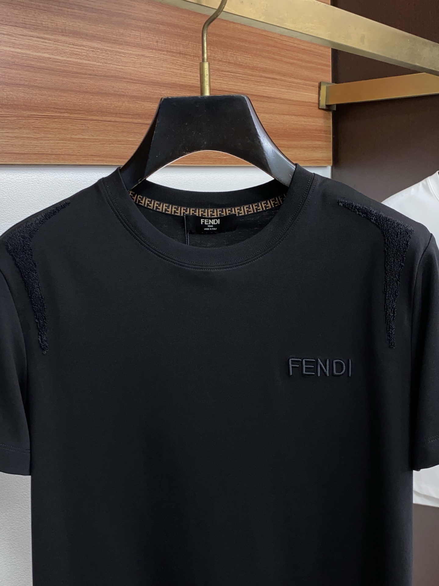 펜디 26FW 남성 반팔 127018 Fendi T Shirt 썸네일 이미지