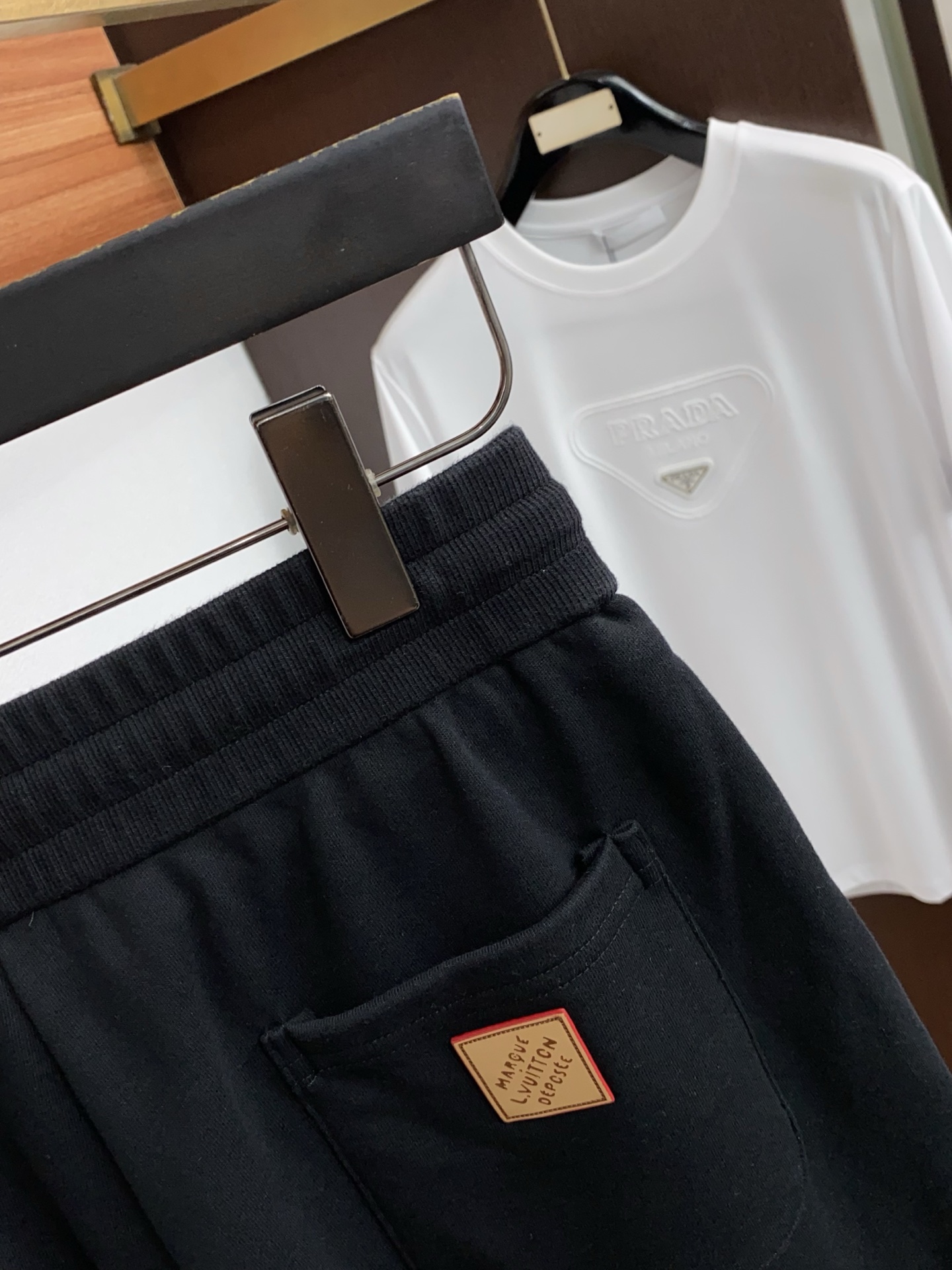 루이비통 남성 반바지 126982 Louis Vuitton Shorts 썸네일 이미지