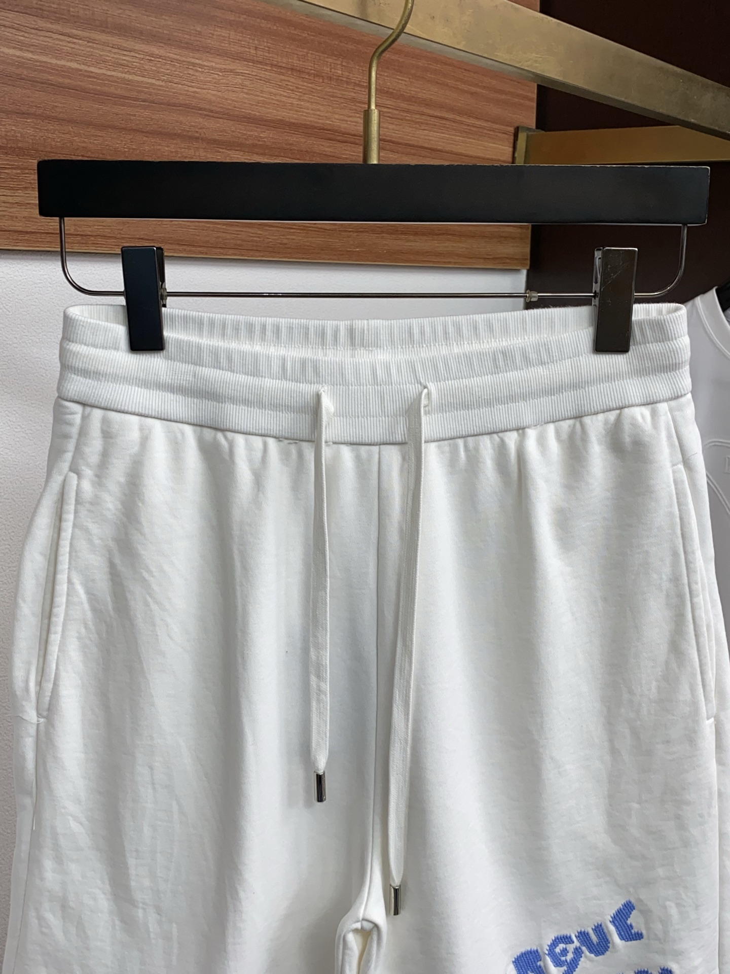 루이비통 남성 반바지 126985 Louis Vuitton Shorts 썸네일 이미지