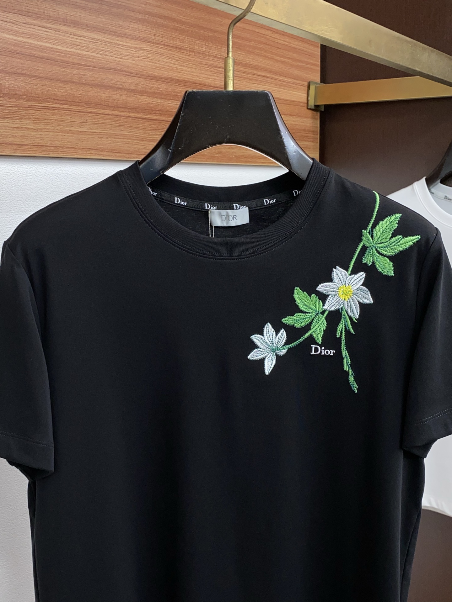 디올 26FW 남성 반팔 129908 Dior T Shirt 썸네일 이미지