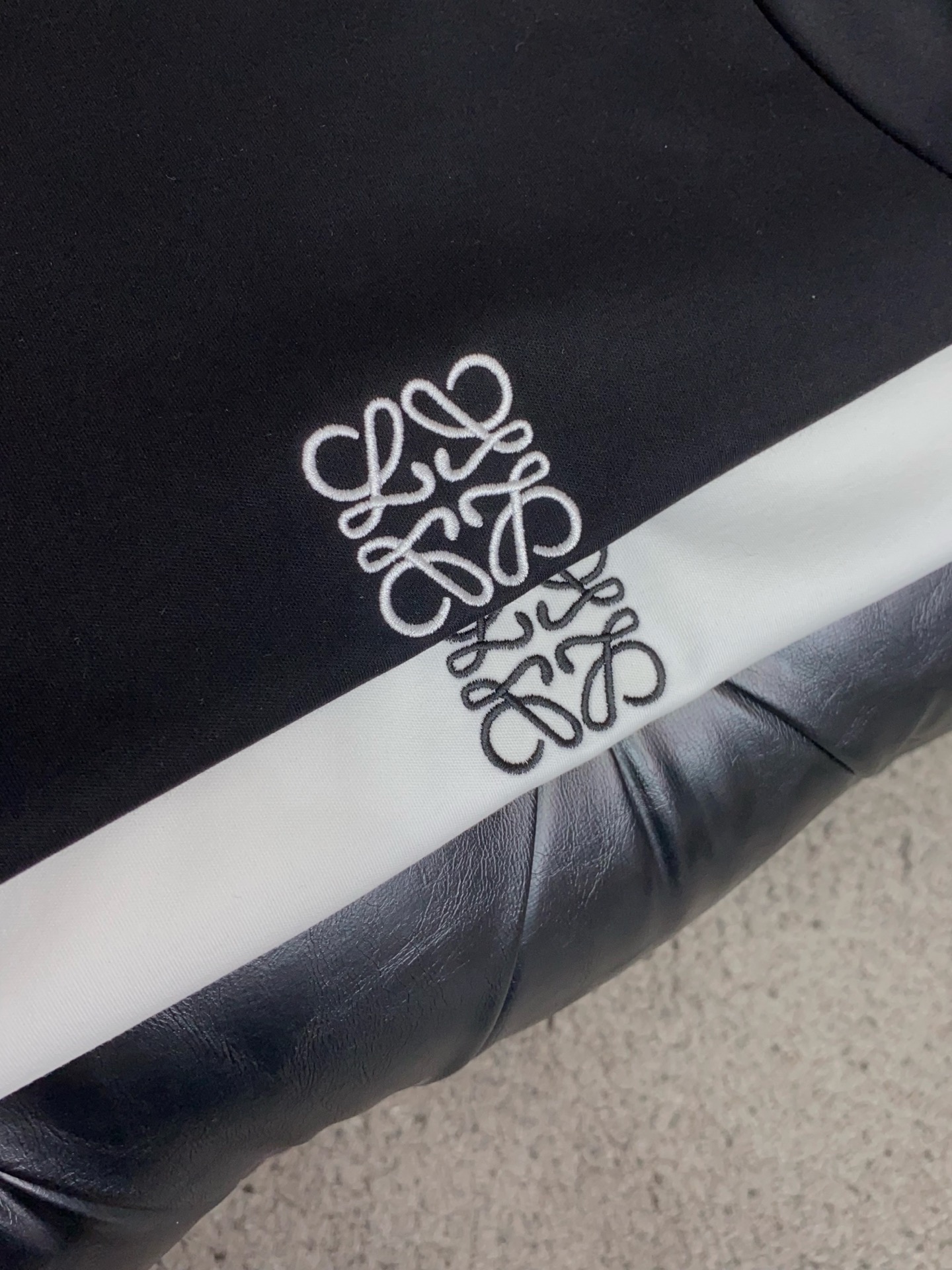 로에베 남성 반팔 129905 Loewe T Shirt 썸네일 이미지