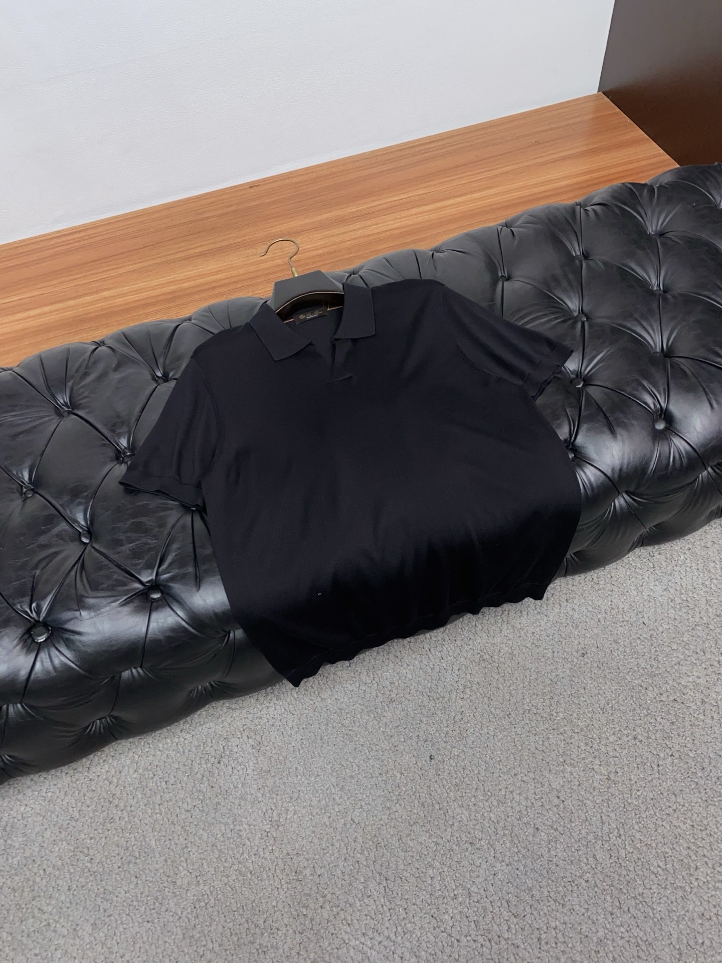 Loro piana 诺悠翩雅 2026新款男士高端简约翻领针织短袖Polo恤衫，香港洋行渠道货，纯正血
