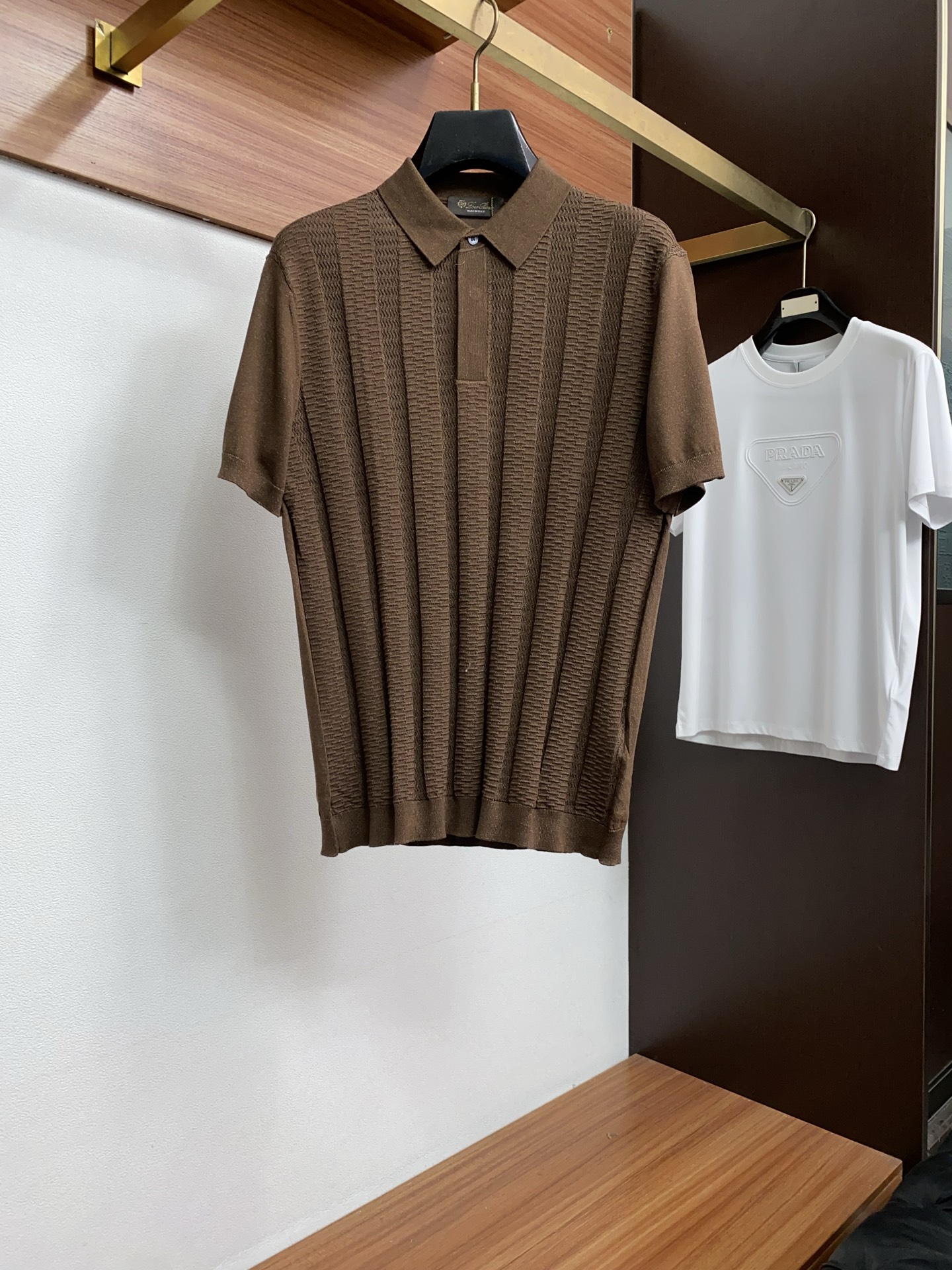 Loro piana 诺悠翩雅 2026新款男士高端简约翻领针织短袖Polo恤衫，香港洋行渠道货，纯正血