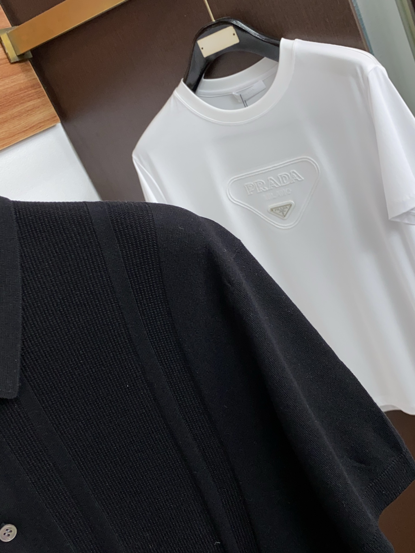 Loro piana 诺悠翩雅 2026新款男士高端简约翻领针织短袖Polo恤衫，香港洋行渠道货，纯正血