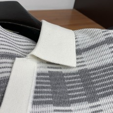 Loro piana 诺悠翩雅 2026新款男士高端简约翻领针织短袖Polo恤衫,香港洋行渠道货,纯正血 Loro piana 诺悠翩雅 2026新款男士高端简约翻领针织短袖Polo恤衫,香港洋行渠道货,纯正血