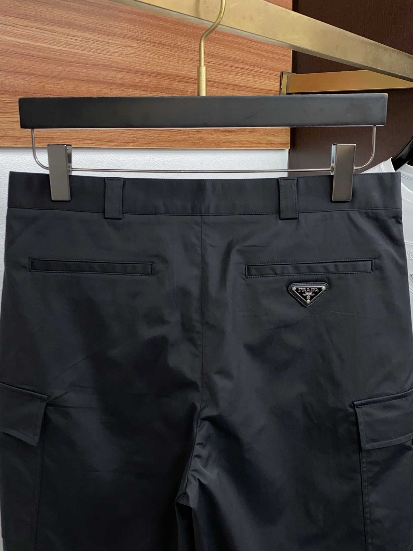 프라다 남성 반바지 133026 Prada Shorts 썸네일 이미지