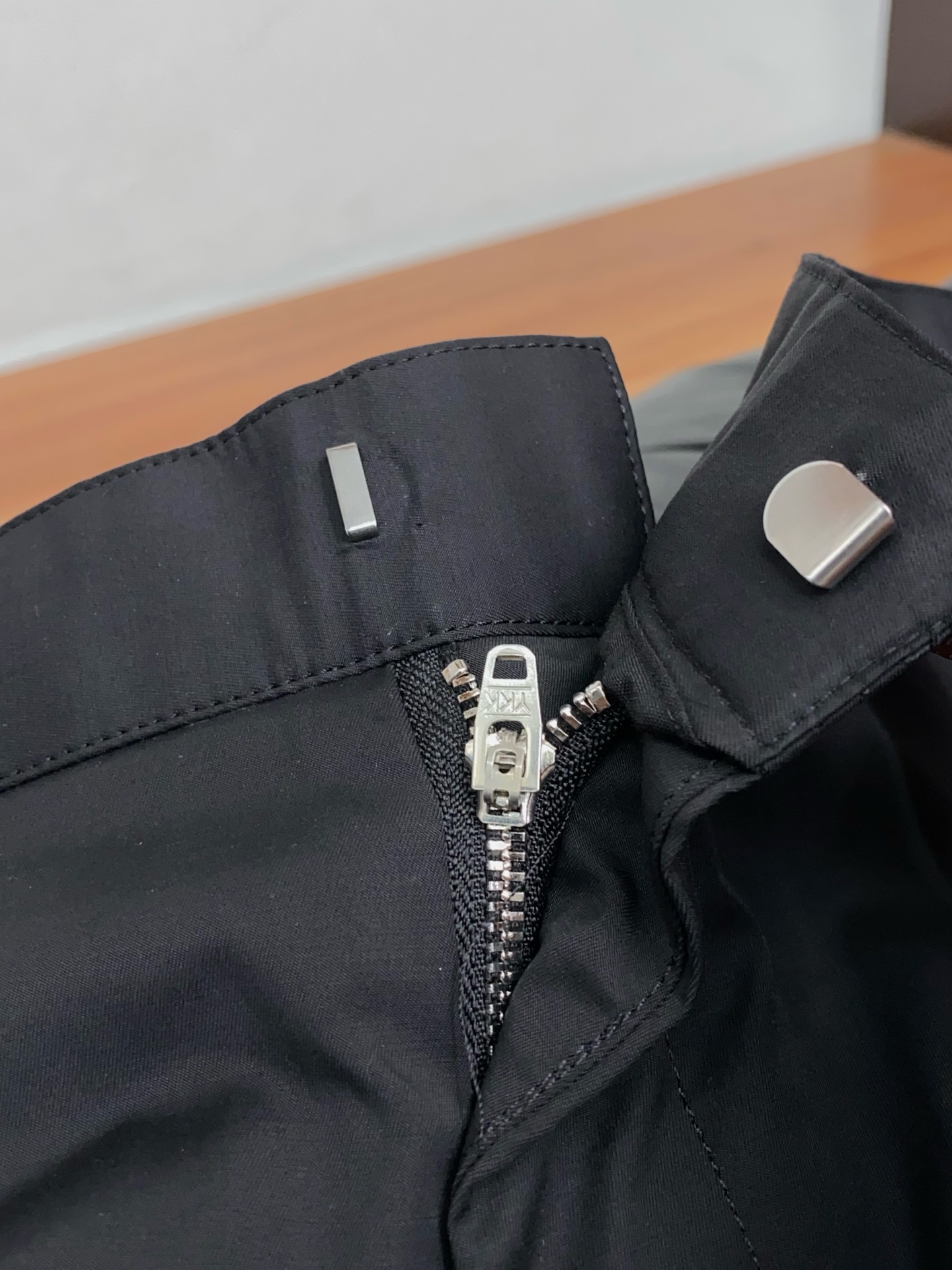 프라다 남성 반바지 133026 Prada Shorts 썸네일 이미지