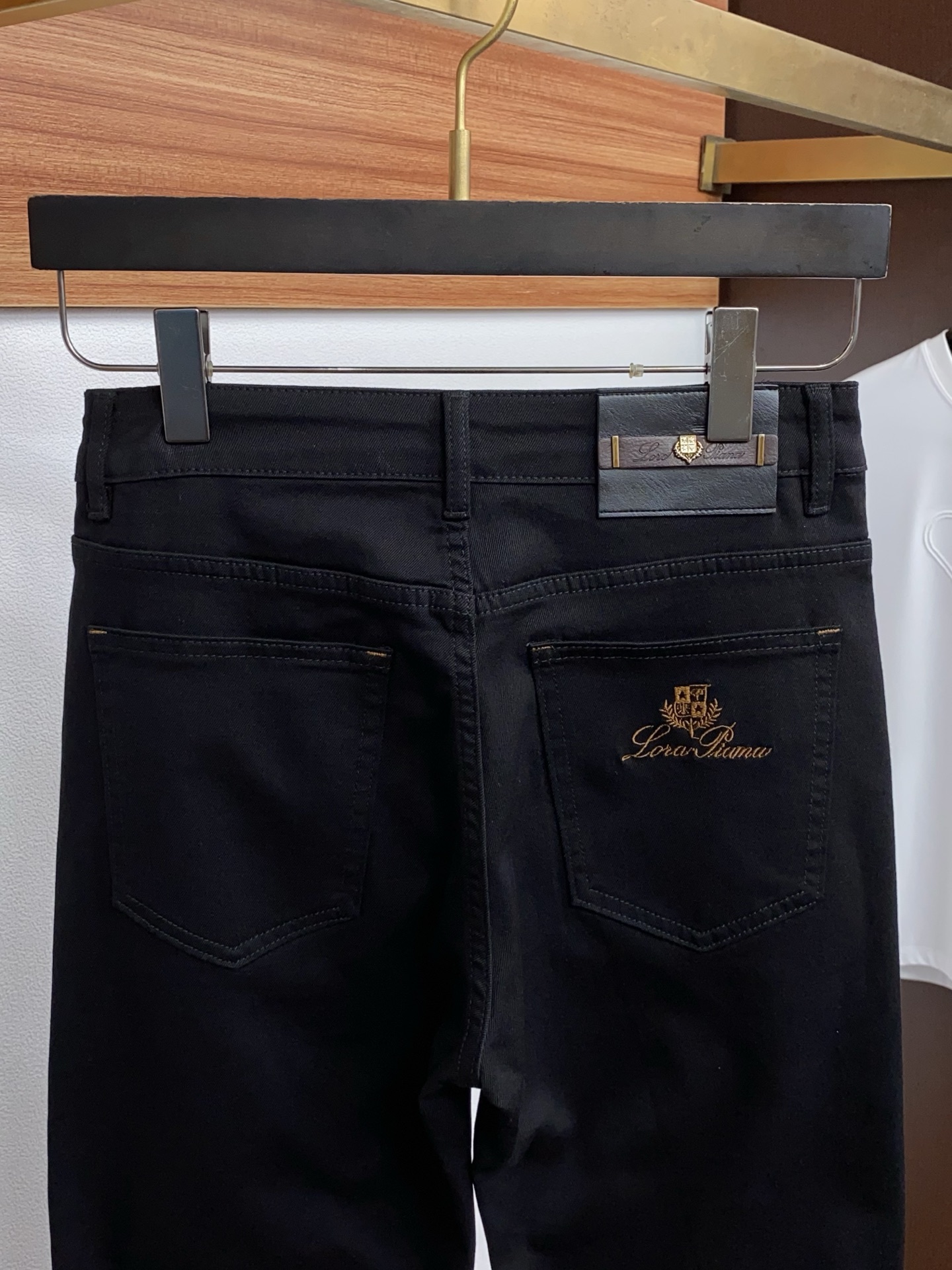 Loro piana 诺悠翩雅 高端定制、2026秋冬 最新款牛仔裤 柜台同步发售 原版定制复刻 客供五金辅料 原单品质