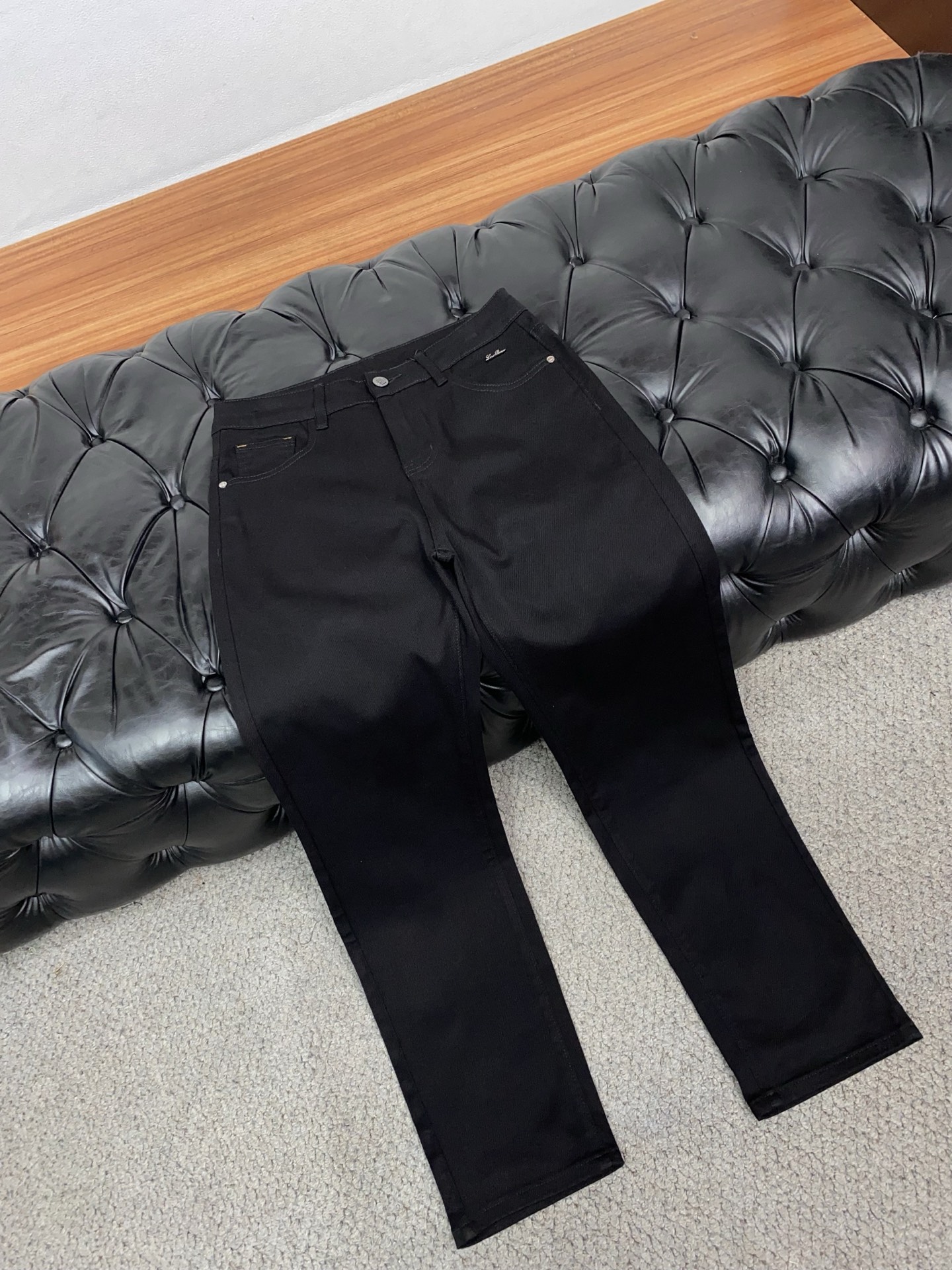 Loro piana 诺悠翩雅 高端定制、2026秋冬 最新款牛仔裤 柜台同步发售 原版定制复刻 客供五金辅料 原单品质
