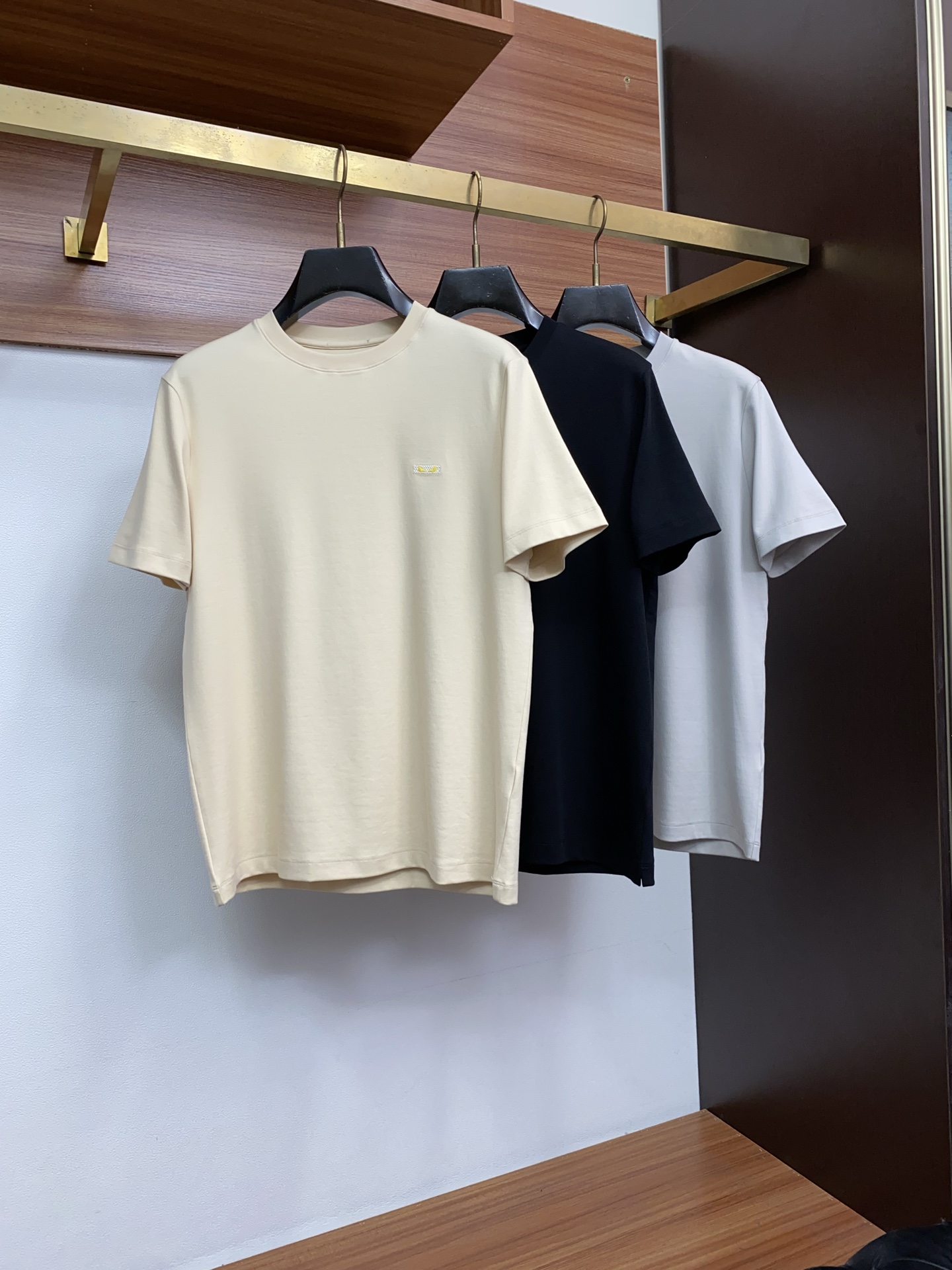 펜디 26SS 남성 반팔 133037 Fendi T Shirt 썸네일 이미지