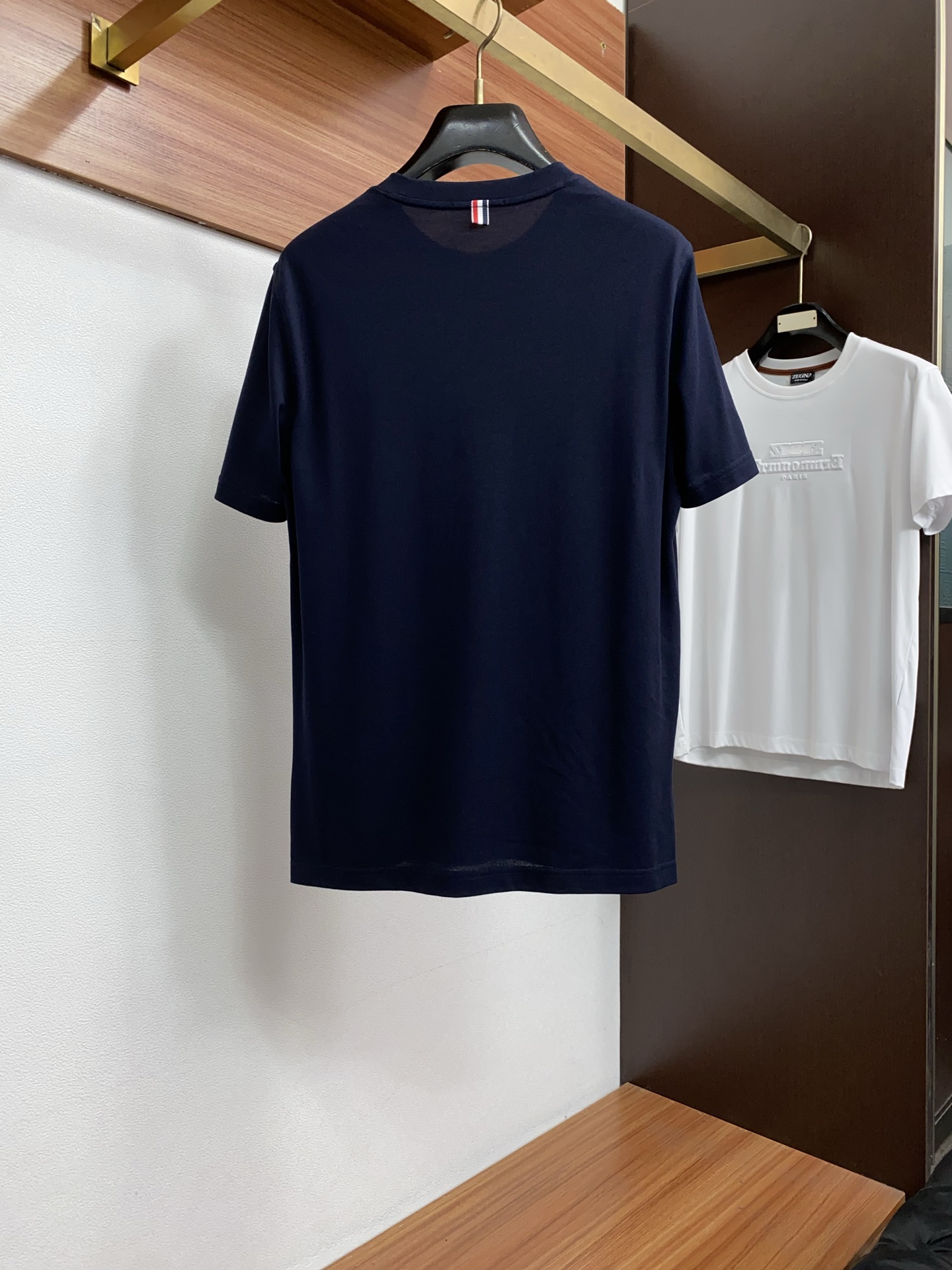 톰브라운 26SS 남성 반팔 132991 Thom Browne T Shirt 썸네일 이미지