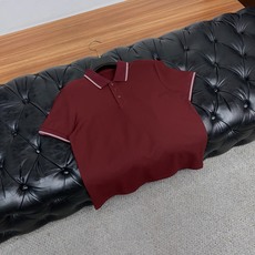 杰尼亚 2026春夏新品翻领商务Polo,极简的衣身造型!顶级珠地6角蜂窝丝光棉质地 整体的触感极为舒适 杰尼亚 2026春夏新品翻领商务Polo,极简的衣身造型!顶级珠地6角蜂窝丝光棉质地 整体的触感极为舒适