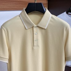 杰尼亚 2026春夏新品翻领商务Polo,极简的衣身造型!顶级珠地6角蜂窝丝光棉质地 整体的触感极为舒适 杰尼亚 2026春夏新品翻领商务Polo,极简的衣身造型!顶级珠地6角蜂窝丝光棉质地 整体的触感极为舒适