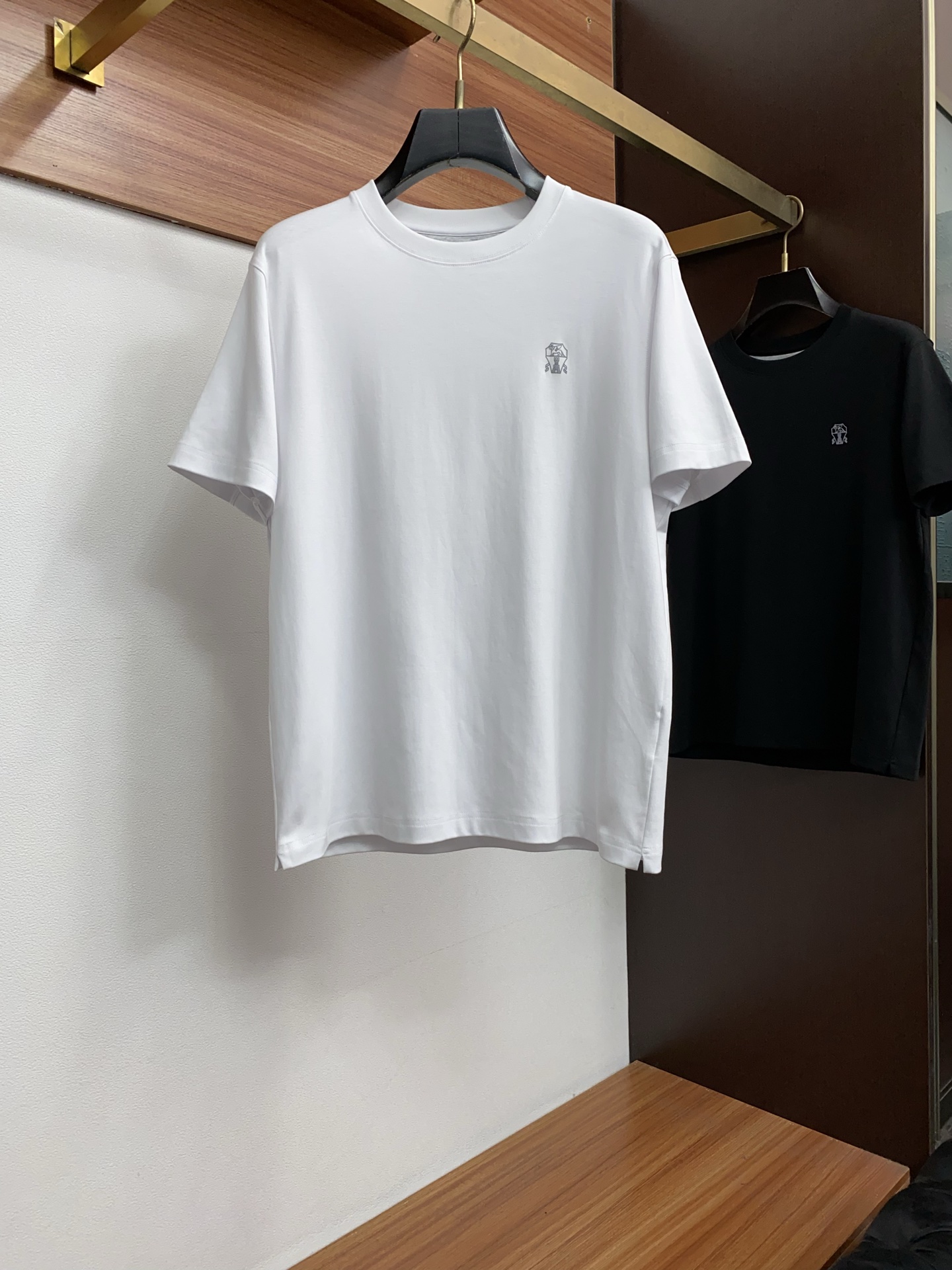 BC 26SS春夏新款 定制皮麻棉修身圆领短袖 男士基础款纯白专柜短袖T恤衫！贸易公司渠道稀出，同步官网