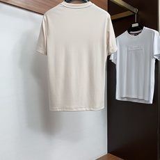 Loro piana 诺悠翩雅 26SS春夏新款 皮麻棉质圆微阔领短袖 男士基础款纯白专柜短袖T恤衫!贸易公司渠道稀出, Loro piana 诺悠翩雅 26SS春夏新款 皮麻棉质圆微阔领短袖 男士基础款纯白专柜短袖T恤衫!贸易公司渠道稀出,