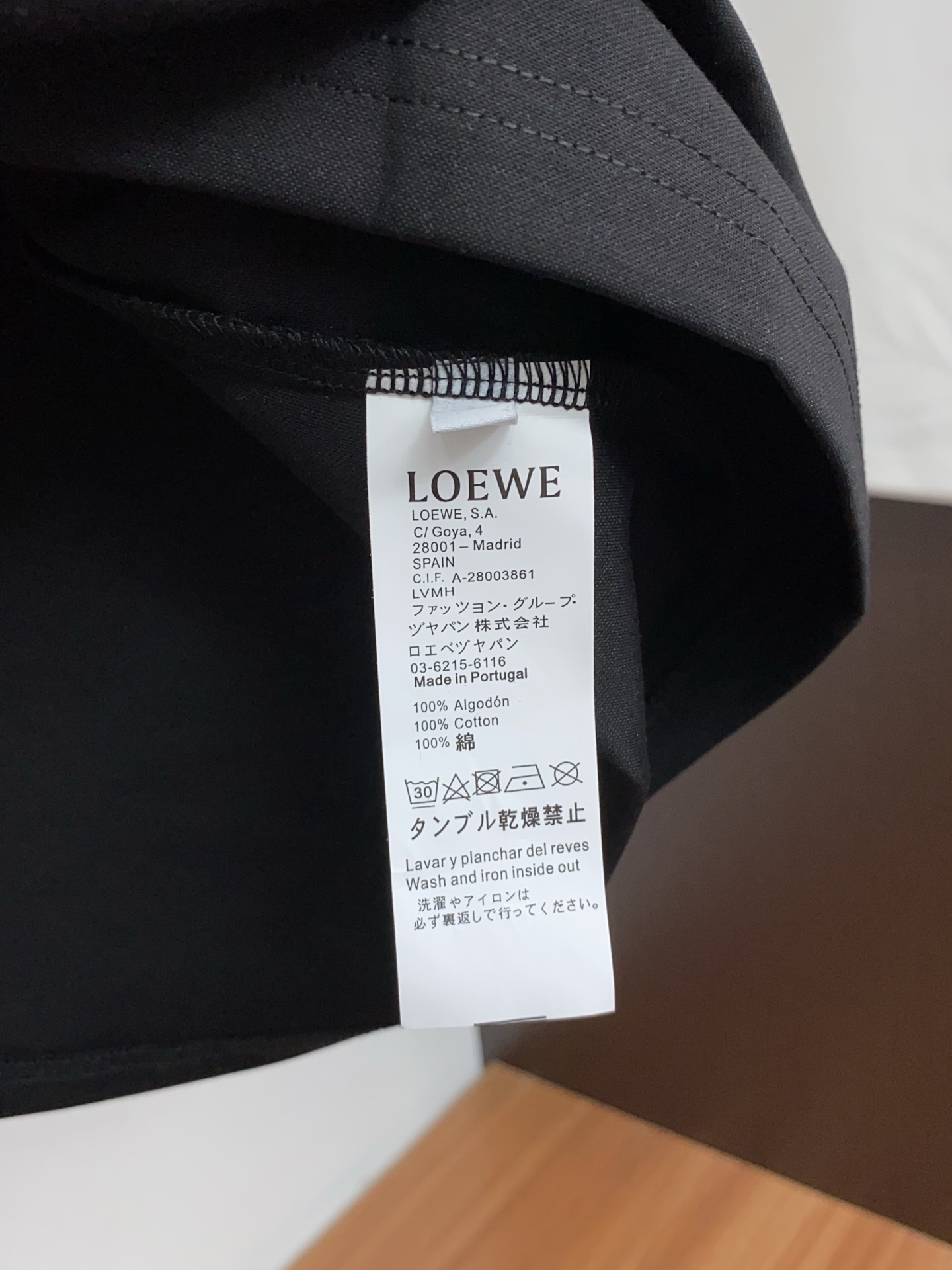 로에베 남성 크루넥 반팔 티셔츠 2026 FW 이미지 6