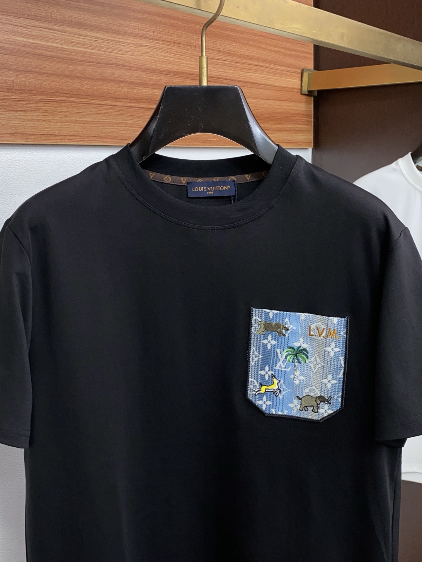 루이비통 남성 반팔 132989 Louis Vuitton T Shirt 썸네일 이미지
