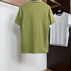 迪奥 2026春夏新品商务Polo,极简的衣身造型!纯棉质地 整体的触感极为舒适,弹力十足亲肤效果高级, 迪奥 2026春夏新品商务Polo,极简的衣身造型!纯棉质地 整体的触感极为舒适,弹力十足亲肤效果高级,