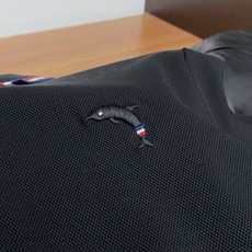 TB 2026春夏新品商务Polo,极简的衣身造型!丝光面料整体的触感极为舒适,弹力十足亲肤效果高级,经 TB 2026春夏新品商务Polo,极简的衣身造型!丝光面料整体的触感极为舒适,弹力十足亲肤效果高级,经