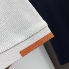 爱马仕 2026春夏新品商务Polo,极简的衣身造型!丝光面料整体的触感极为舒适,弹力十足亲肤效果高级, 爱马仕 2026春夏新品商务Polo,极简的衣身造型!丝光面料整体的触感极为舒适,弹力十足亲肤效果高级,