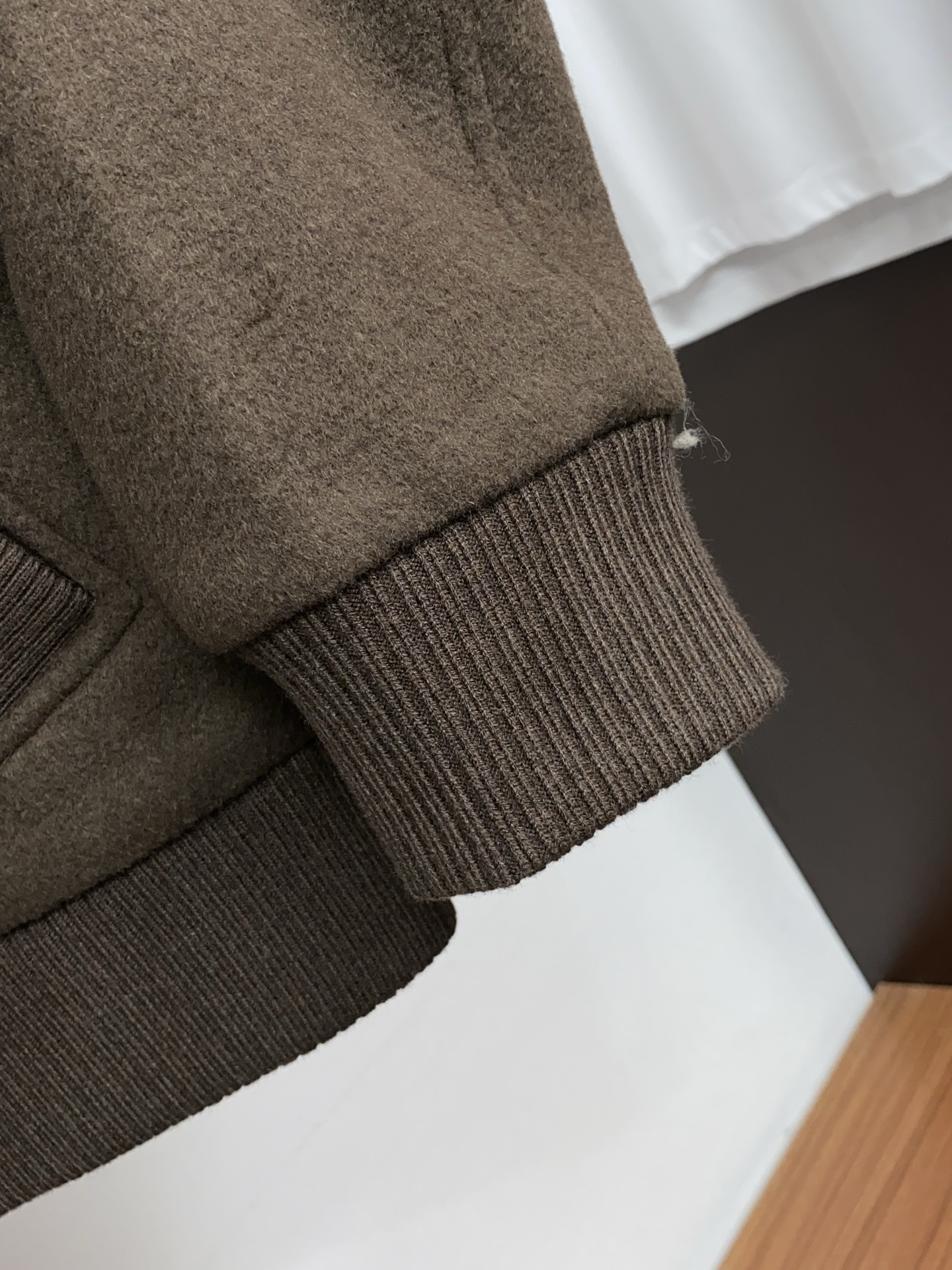 Loro Piana 诺悠翩雅 2026新款男士新款休闲定制商务翻领羊毛呢夹克外套 商务意大利进口面料 简约干练的休闲外