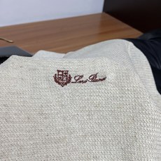 Loro piana 诺悠翩雅 2026新款男士高端简约圆领针织短袖T恤衫,香港洋行渠道货,纯正血统品质,春夏新款,经典 Loro piana 诺悠翩雅 2026新款男士高端简约圆领针织短袖T恤衫,香港洋行渠道货,纯正血统品质,春夏新款,经典