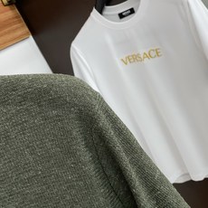 Loro piana 诺悠翩雅 2026新款男士高端简约圆领针织短袖T恤衫,香港洋行渠道货,纯正血统品质,春夏新款,经典 Loro piana 诺悠翩雅 2026新款男士高端简约圆领针织短袖T恤衫,香港洋行渠道货,纯正血统品质,春夏新款,经典