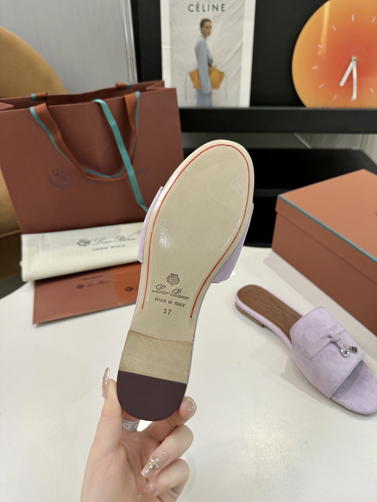 P576 Substitution Level: Flavoured Sheep Leather Sandals with Locket Belts - 图片 9