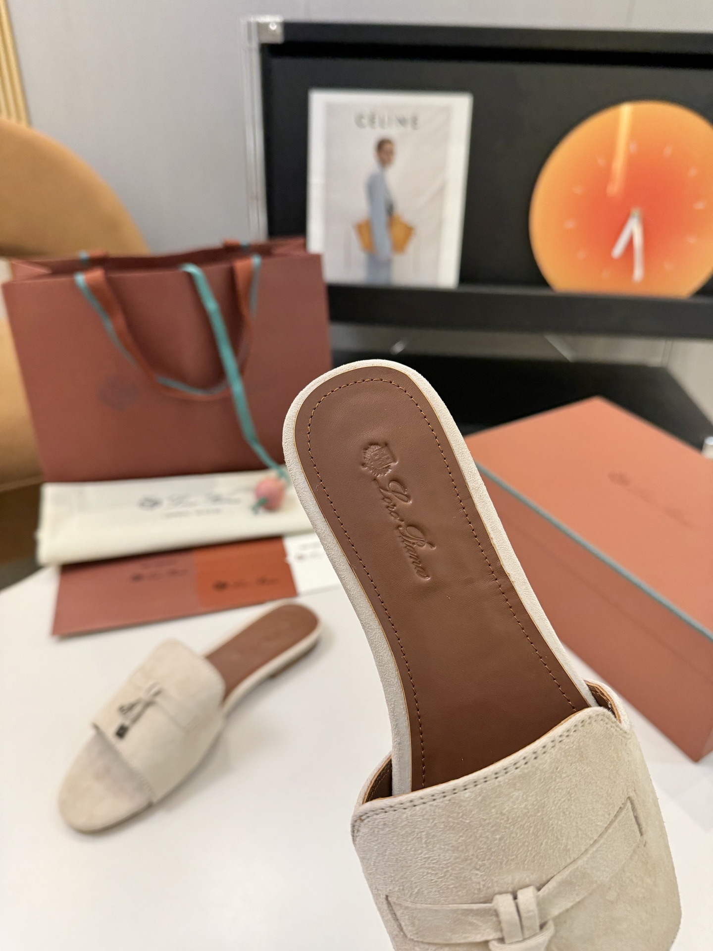 P576 Substitution Level Sheep Leather Sandals with Loro Piana My Charms – Product Details - 图片 6