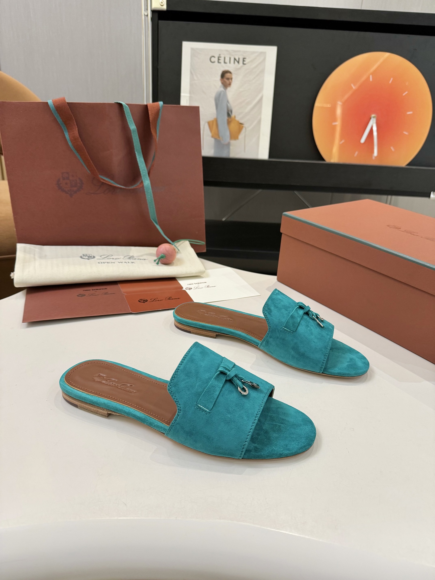 P576 Substitution Level Sheep Leather Sandals with Loro Piana My Charms ‘ Locket Belts - 图片 4