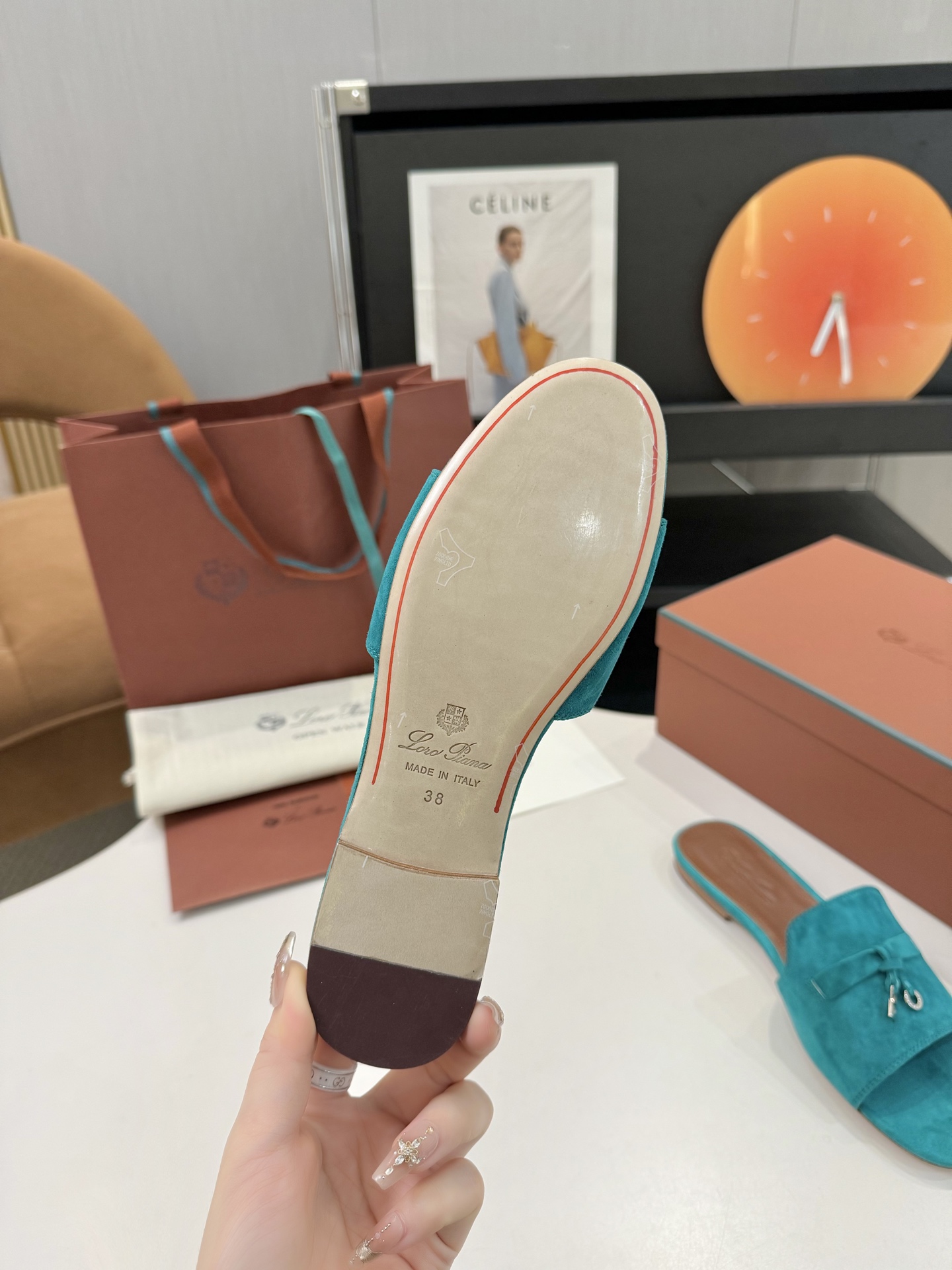 P576 Substitution Level Sheep Leather Sandals with Loro Piana My Charms ‘ Locket Belts - 图片 9