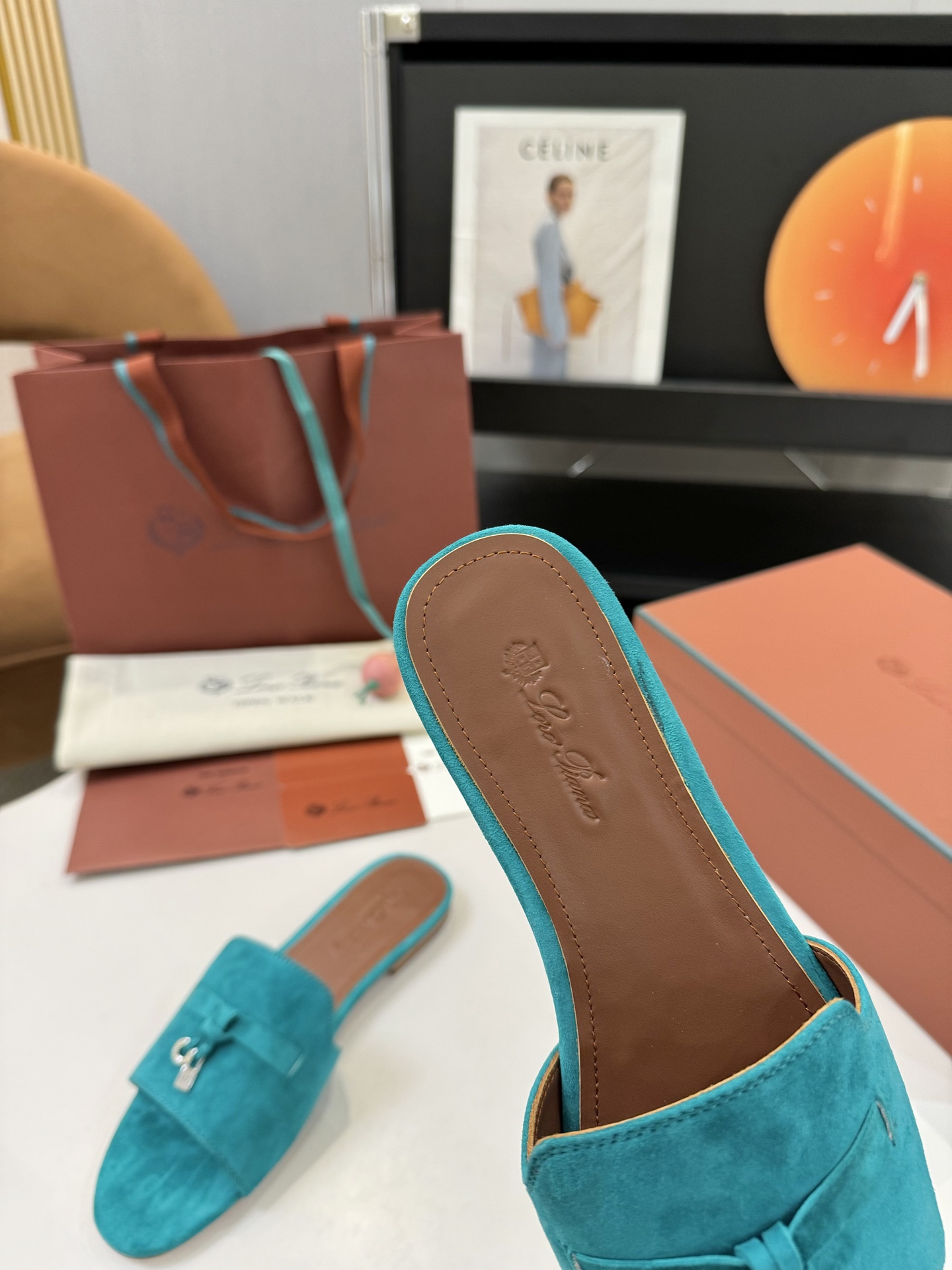 P576 Substitution Level Sheep Leather Sandals with Loro Piana My Charms ‘ Locket Belts - 图片 8