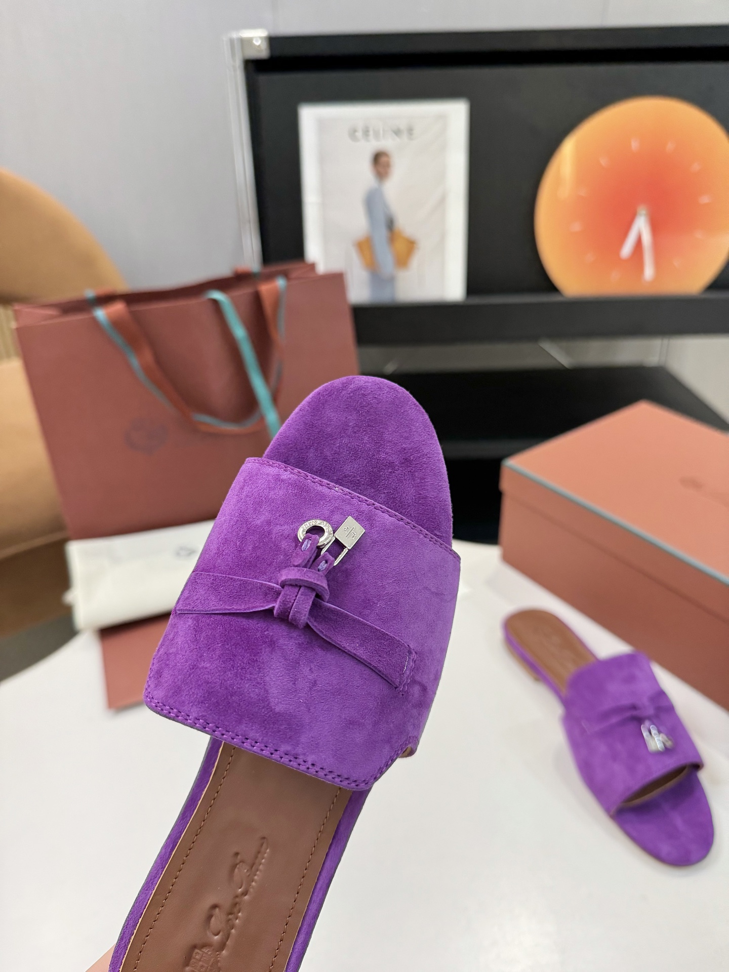 P576 Substitution Level Sheep Leather Sandals with Loro Piana My Charms – Product Details - 图片 6
