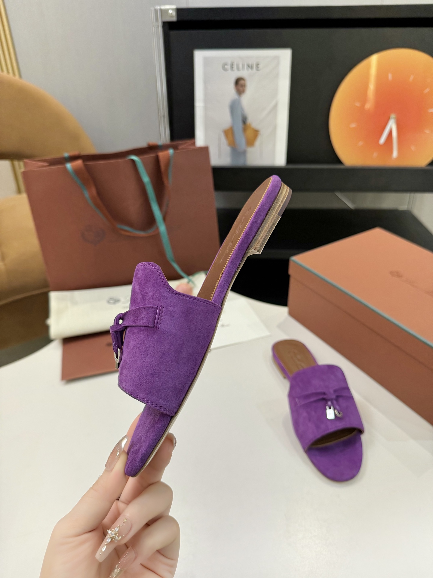 P576 Substitution Level Sheep Leather Sandals with Loro Piana My Charms – Product Details - 图片 8