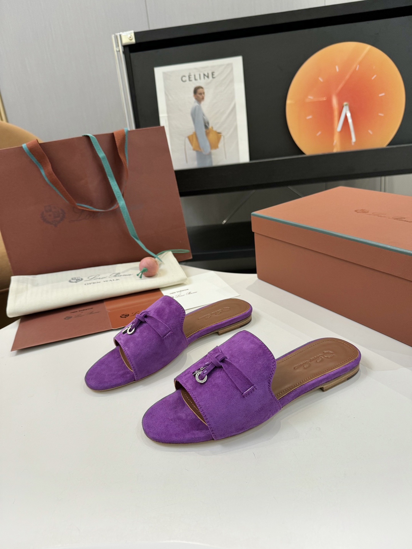 P576 Substitution Level Sheep Leather Sandals with Loro Piana My Charms – Product Details - 图片 1