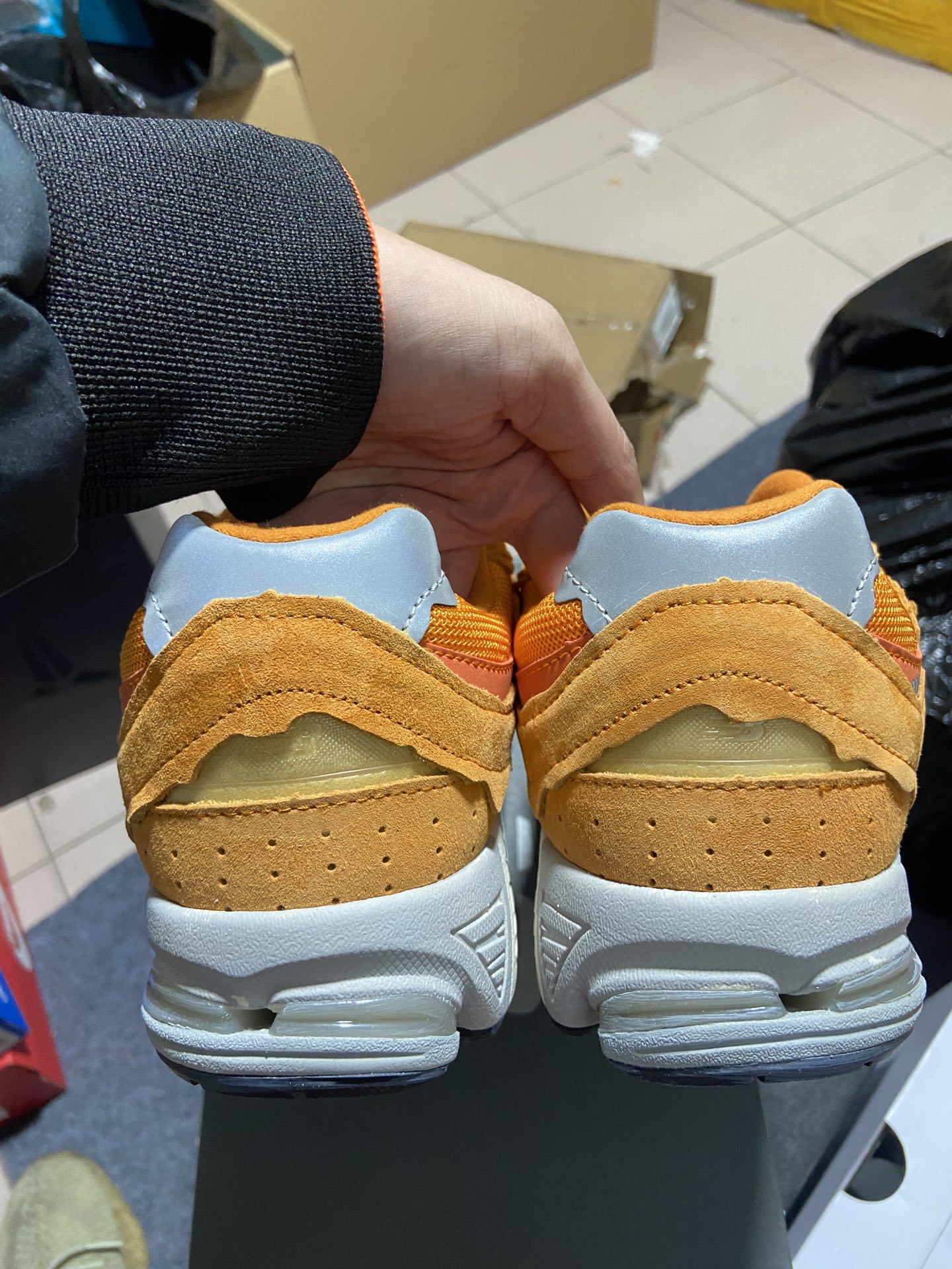 NB2002橙黄色尺码36-45总裁