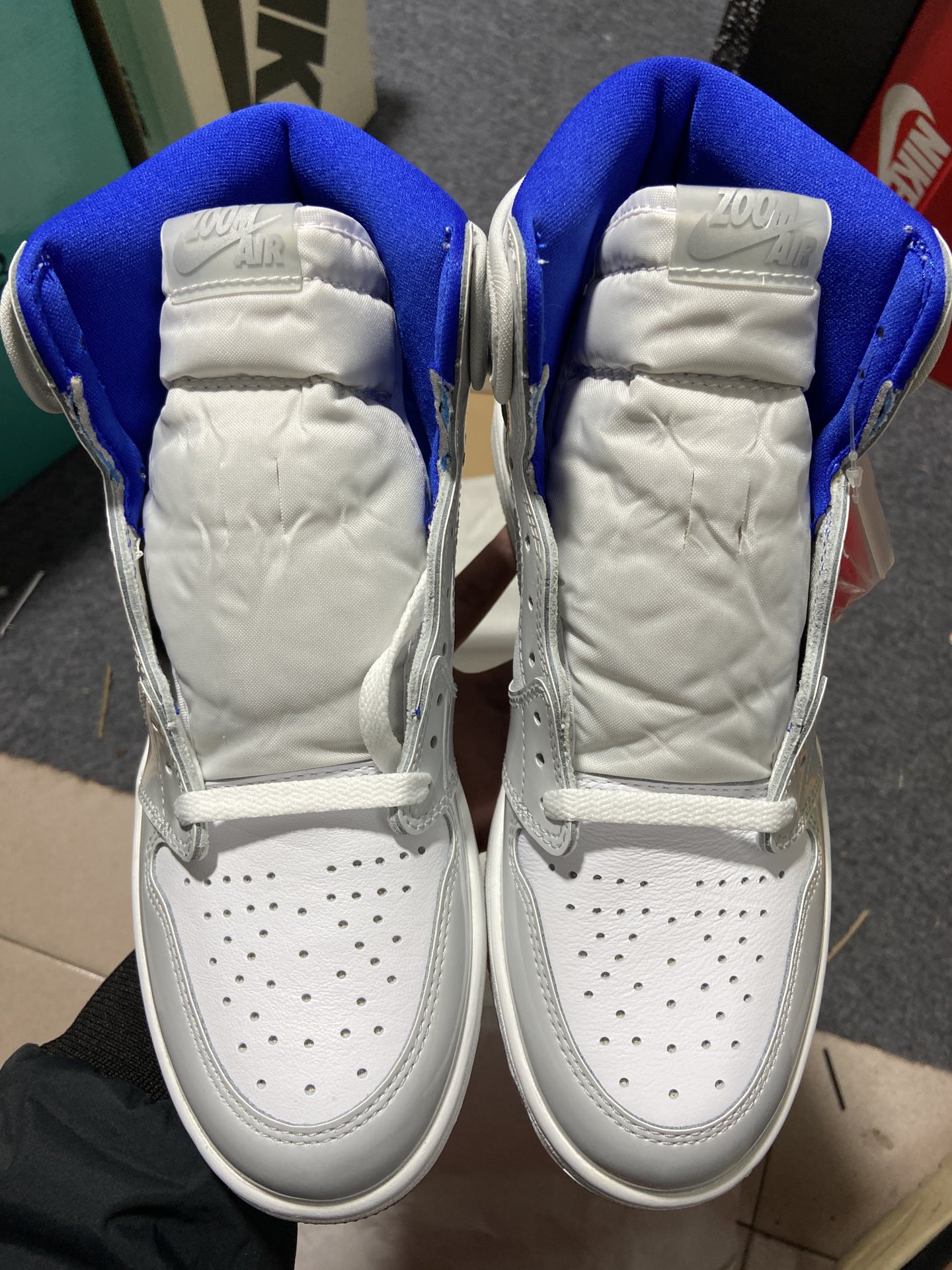 福利特价AirJordan1ZoomR2TAJ1白灰白蓝漆皮渐变底DIORCK6637-104aj1小迪