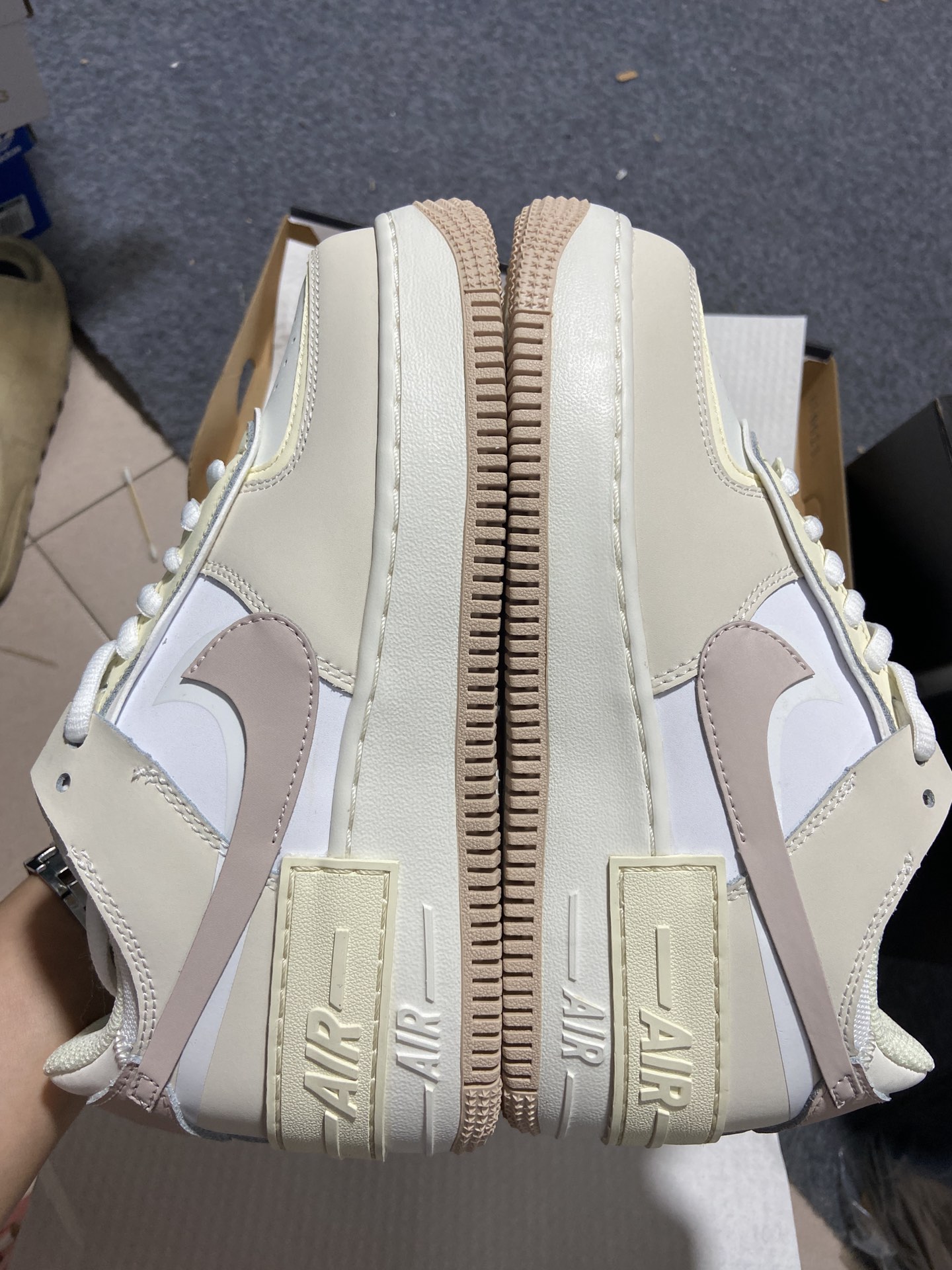 AF1马卡龙鞋码36-44总裁福利版出品-AirForce1Shadow解构女款马卡龙白色FN3444-